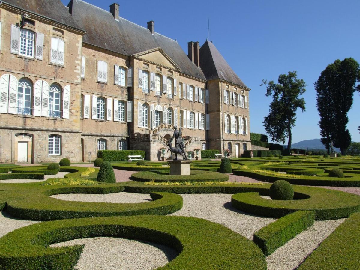 Hotel De Bourgogne La Clayette Екстер'єр фото