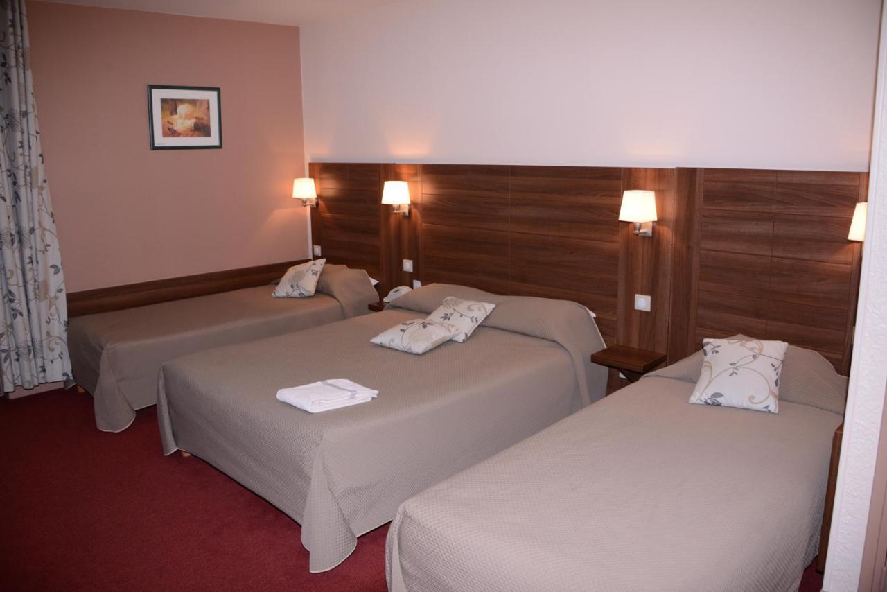 Hotel De Bourgogne La Clayette Екстер'єр фото