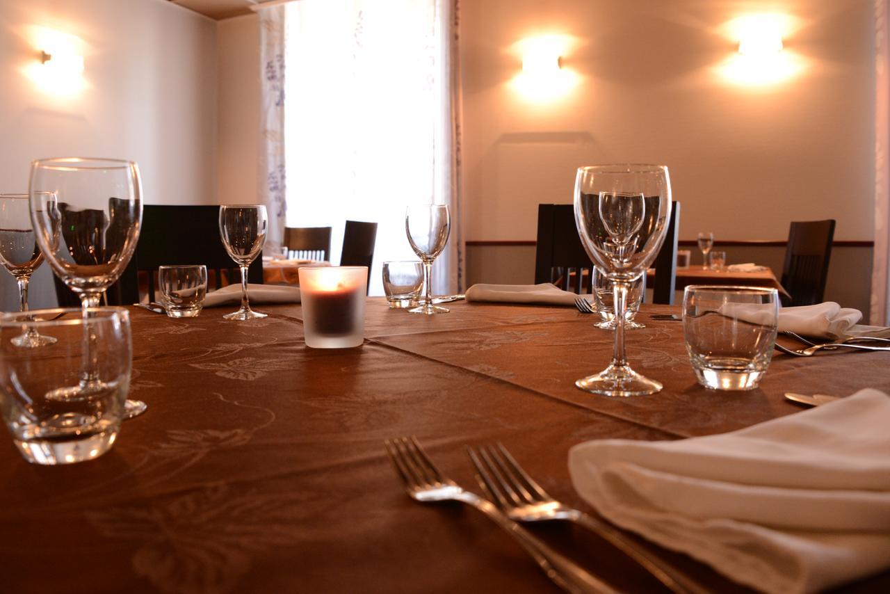 Hotel De Bourgogne La Clayette Екстер'єр фото